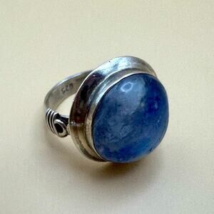 Women's 925 Sterling Silver Blue‎ Gemstone Ring Size 7